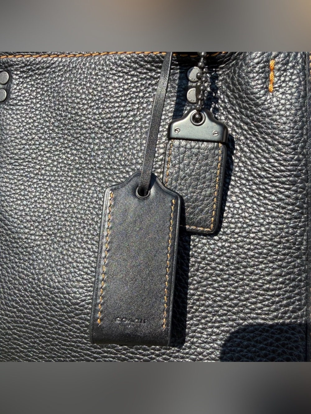EUC Coach 1941 Black Leather Rogue Bag 25 54536 - Picture 4 of 12